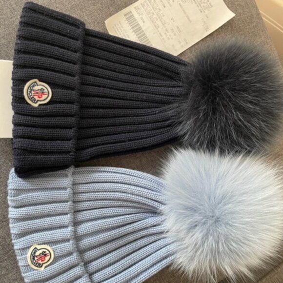 Moncler Wool Sky Blue Beanie With Fox Pompom Sky Blue - Picture 2 of 4